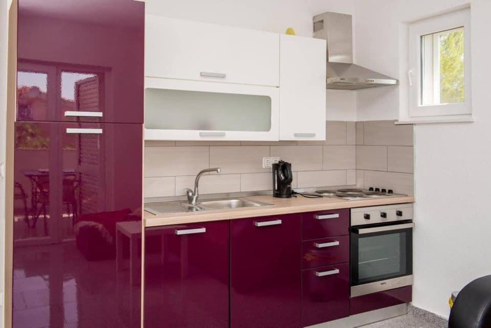Apartment Vodice - Lovric Ngoại thất bức ảnh